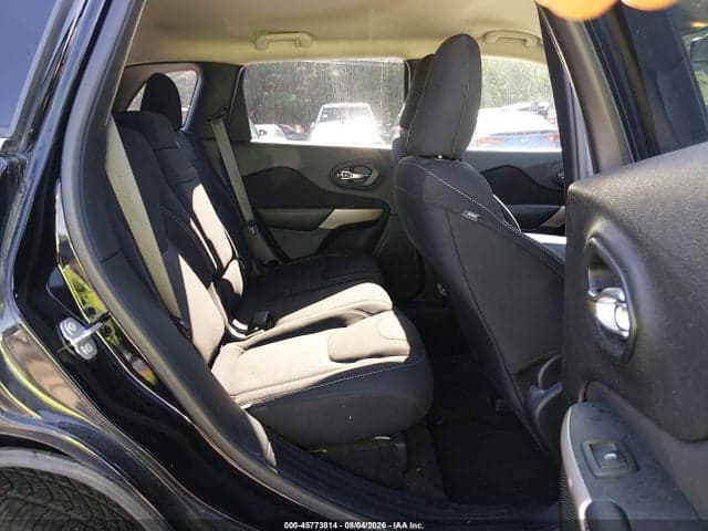 2017 JEEP CHEROKEE LATITUDE 8