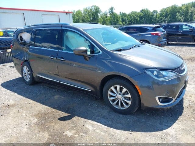 2018 CHRYSLER PACIFICA TOURING L 1