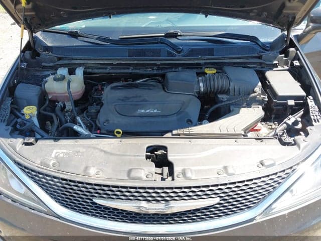 2018 CHRYSLER PACIFICA TOURING L 10