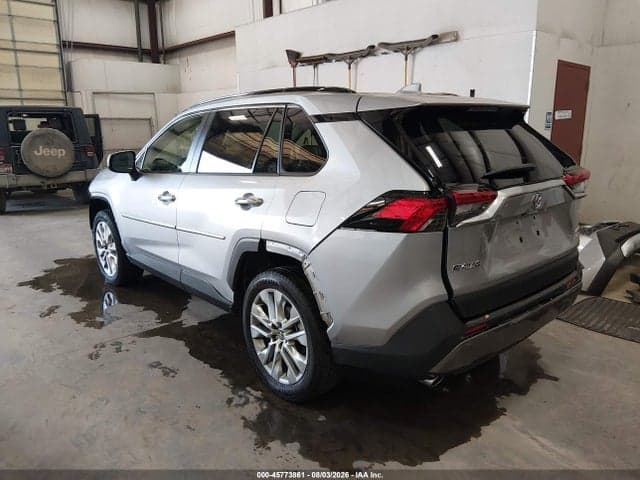 2019 TOYOTA RAV4 LIMITED 3