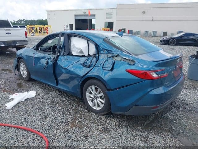 2025 TOYOTA CAMRY LE 3