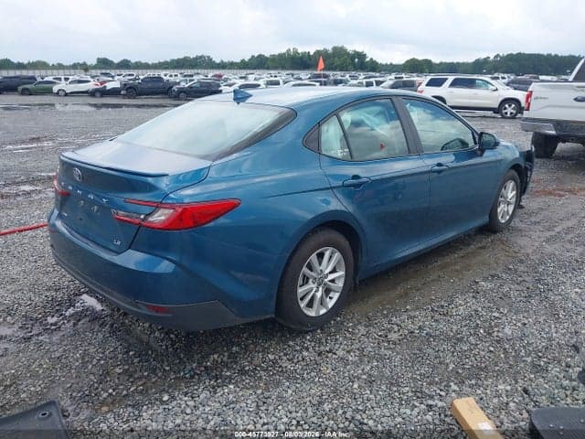 2025 TOYOTA CAMRY LE 4