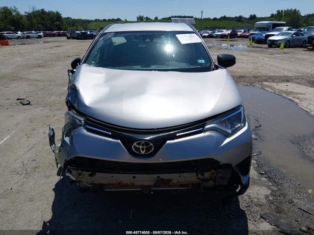 2017 TOYOTA RAV4 LE 6