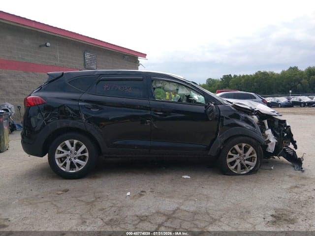 2020 HYUNDAI TUCSON SE 14