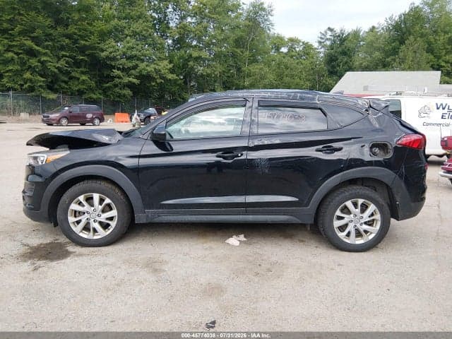 2020 HYUNDAI TUCSON SE 15