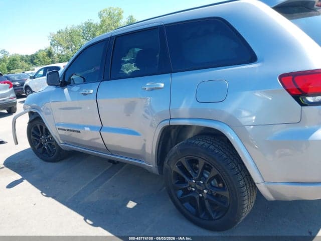 2019 JEEP GRAND CHEROKEE ALTITUDE 4X4 15