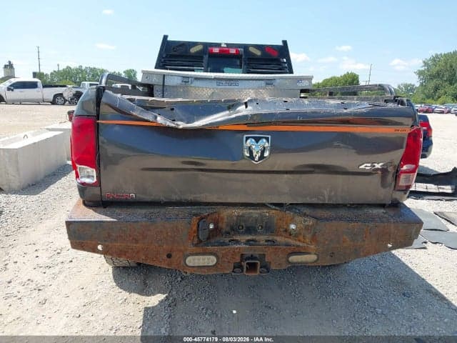 2018 RAM 2500 TRADESMAN 4X4 8' BOX 6