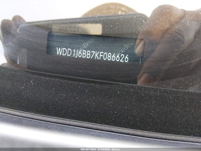 2019 MERCEDES-BENZ AMG E 53 4MATIC 9