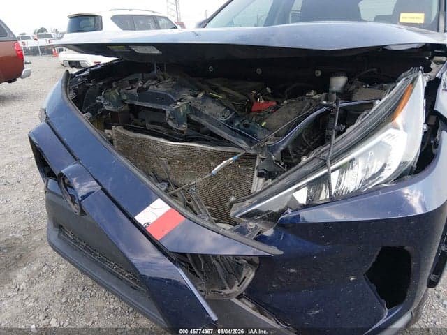 2019 TOYOTA RAV4 XLE 6