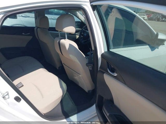2018 HONDA CIVIC EX 8
