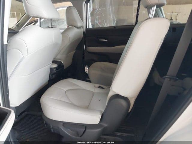 2025 TOYOTA GRAND HIGHLANDER HYBRID LIMITED 8