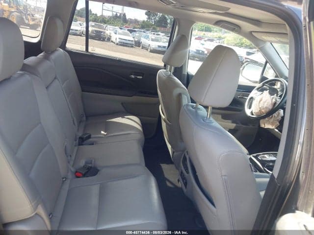 2017 HONDA PILOT TOURING 8