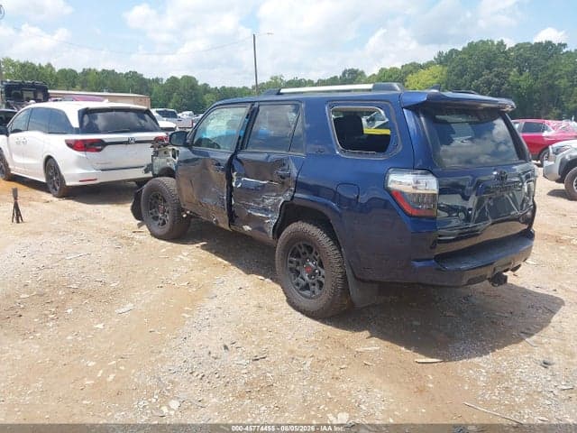 2021 TOYOTA 4RUNNER SR5 3