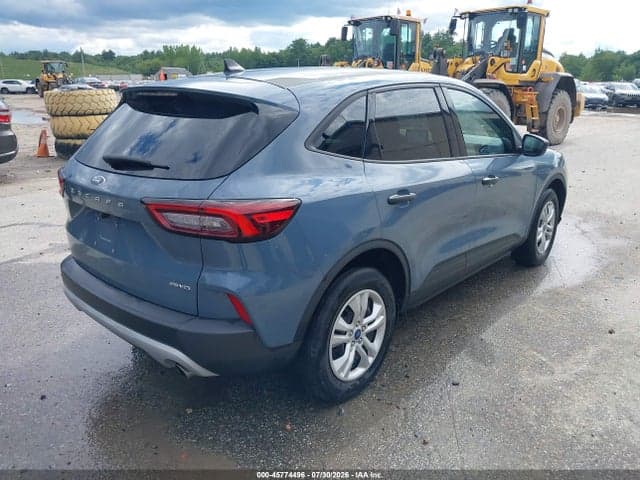 2023 FORD ESCAPE 4