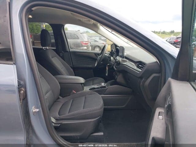 2023 FORD ESCAPE 5