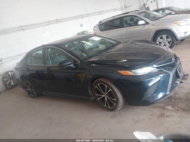 2019 TOYOTA CAMRY SE 13