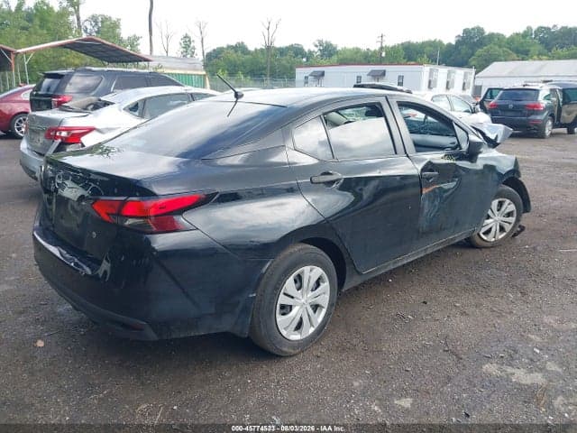 2025 NISSAN VERSA 1.6 S 4
