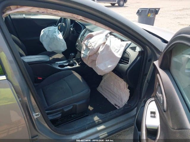 2017 CHEVROLET MALIBU 1LT 5