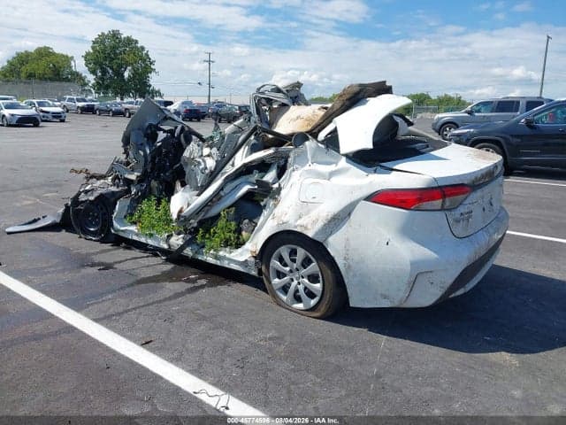 2021 TOYOTA COROLLA LE 3