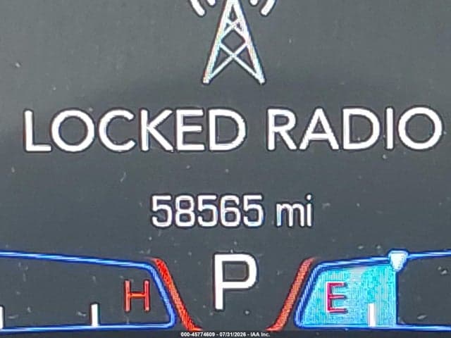 2018 CHRYSLER 300 LIMITED AWD 15