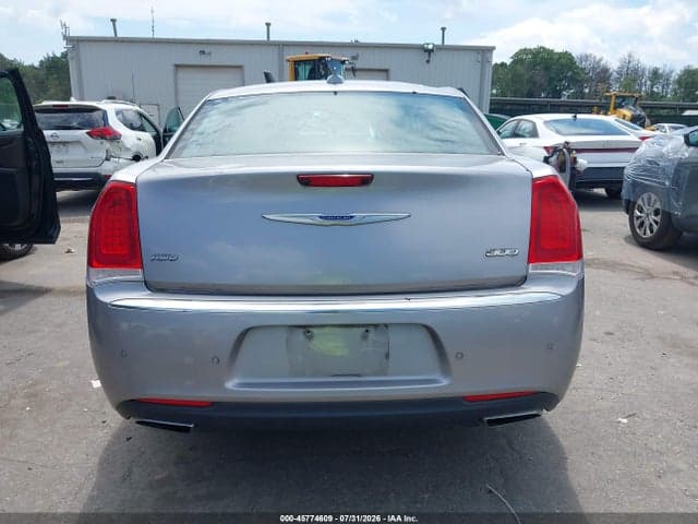 2018 CHRYSLER 300 LIMITED AWD 16