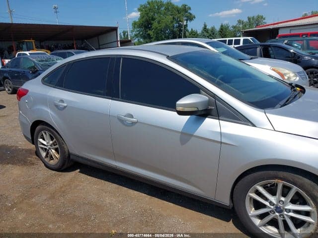 2017 FORD FOCUS SE 13