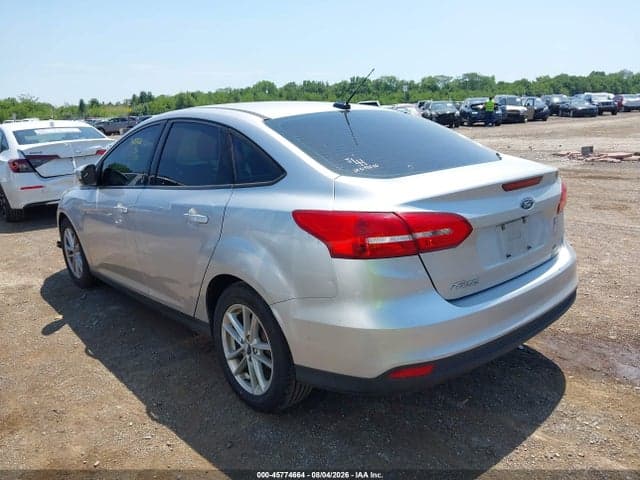 2017 FORD FOCUS SE 3