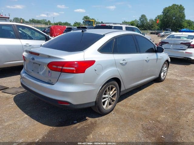 2017 FORD FOCUS SE 4