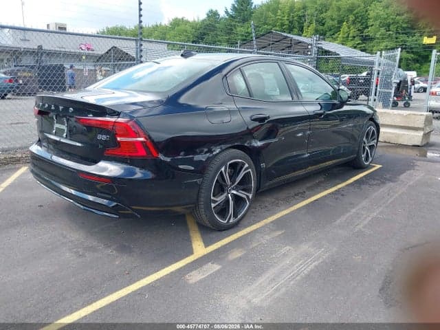 2024 VOLVO S60 B5 PLUS DARK THEME 4