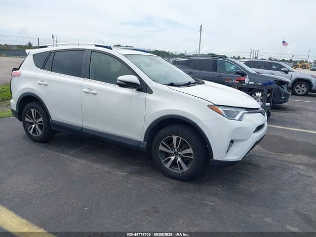 2018 TOYOTA RAV4 XLE - 1