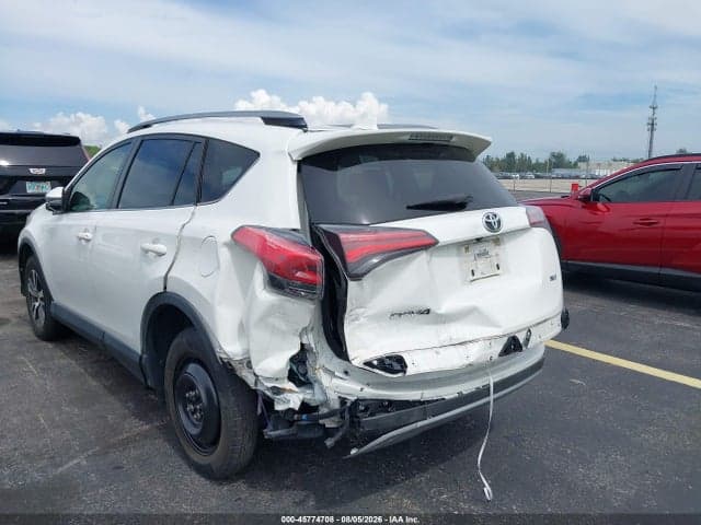 2018 TOYOTA RAV4 XLE 6