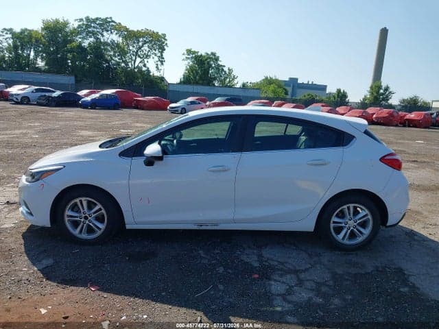 2018 CHEVROLET CRUZE LT AUTO 14