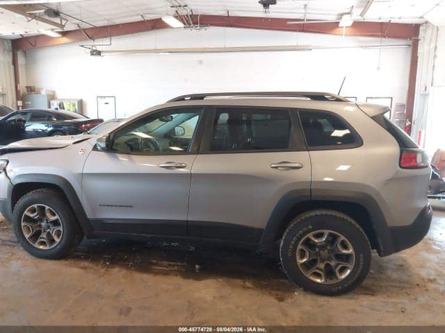 2019 JEEP CHEROKEE TRAILHAWK 4X4 14