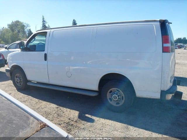 2017 GMC SAVANA 2500 WORK VAN 14