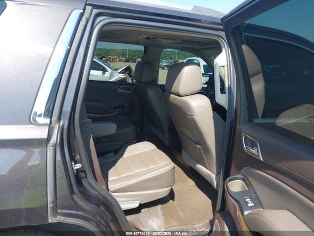 2017 GMC YUKON DENALI 8