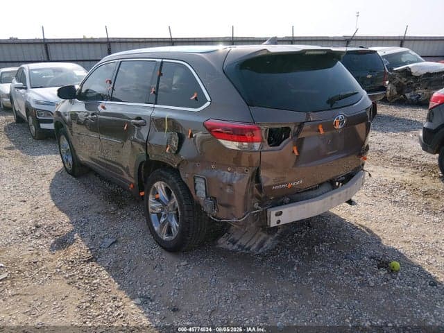 2019 TOYOTA HIGHLANDER LIMITED PLATINUM 3