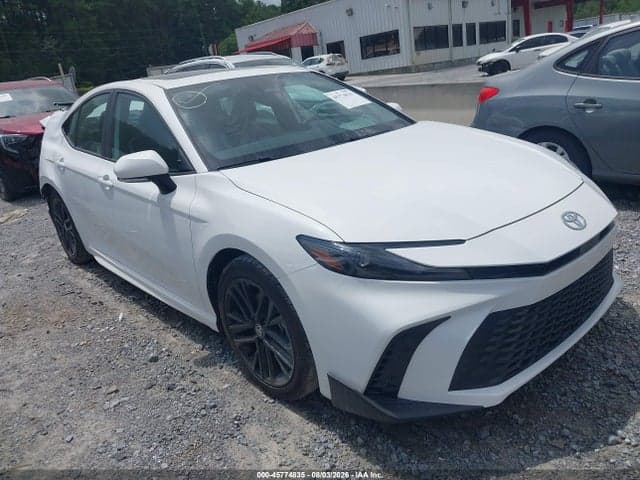 2025 TOYOTA CAMRY SE - 1
