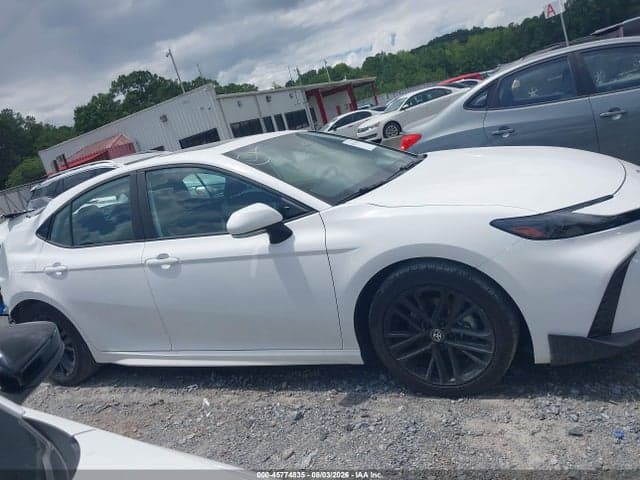 2025 TOYOTA CAMRY SE 13