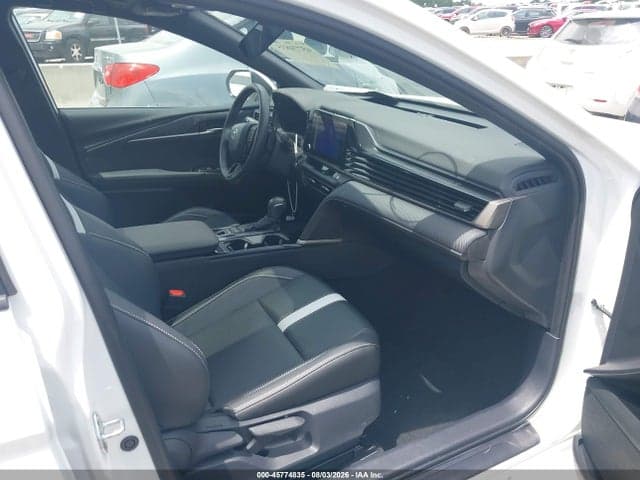 2025 TOYOTA CAMRY SE 5