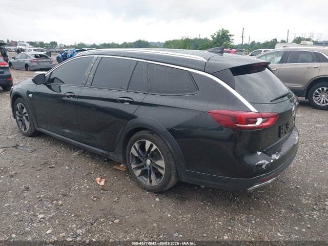 2018 BUICK REGAL TOURX ESSENCE 3