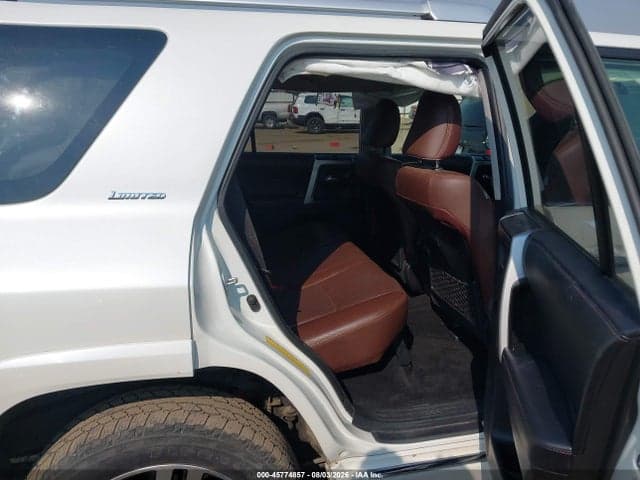 2018 TOYOTA 4RUNNER LIMITED 8