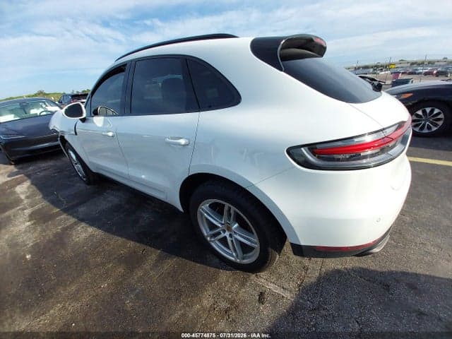 2020 PORSCHE MACAN 3