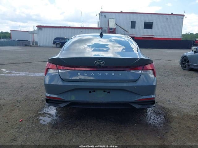 2021 HYUNDAI ELANTRA SEL 16