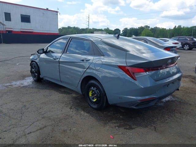 2021 HYUNDAI ELANTRA SEL 3