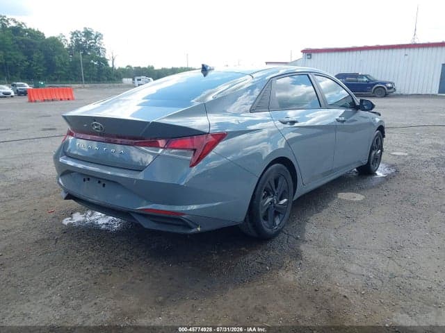 2021 HYUNDAI ELANTRA SEL 4