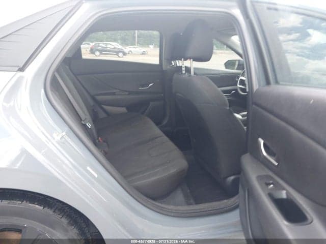 2021 HYUNDAI ELANTRA SEL 8