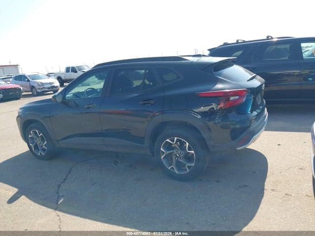 2025 CHEVROLET TRAX FWD LT 14