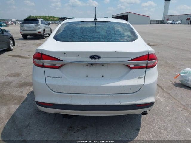 2018 FORD FUSION SE 16