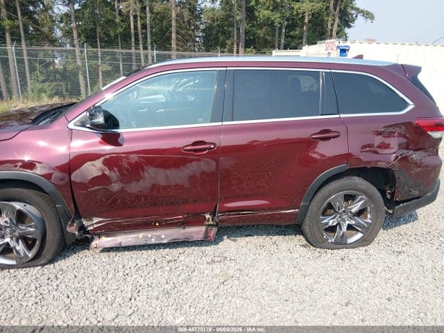 2018 TOYOTA HIGHLANDER LIMITED PLATINUM 6