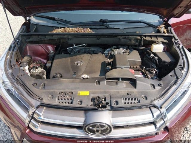 2018 TOYOTA HIGHLANDER LIMITED PLATINUM 10